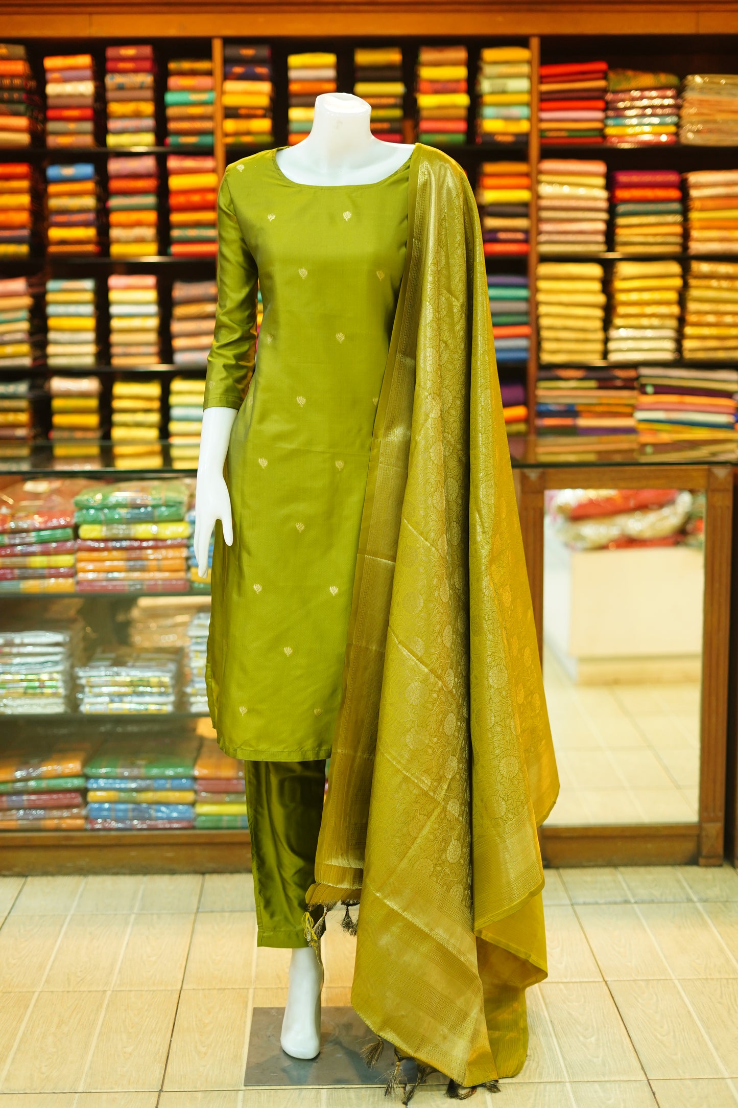 Semi Kancheepuram Silk Shalwar