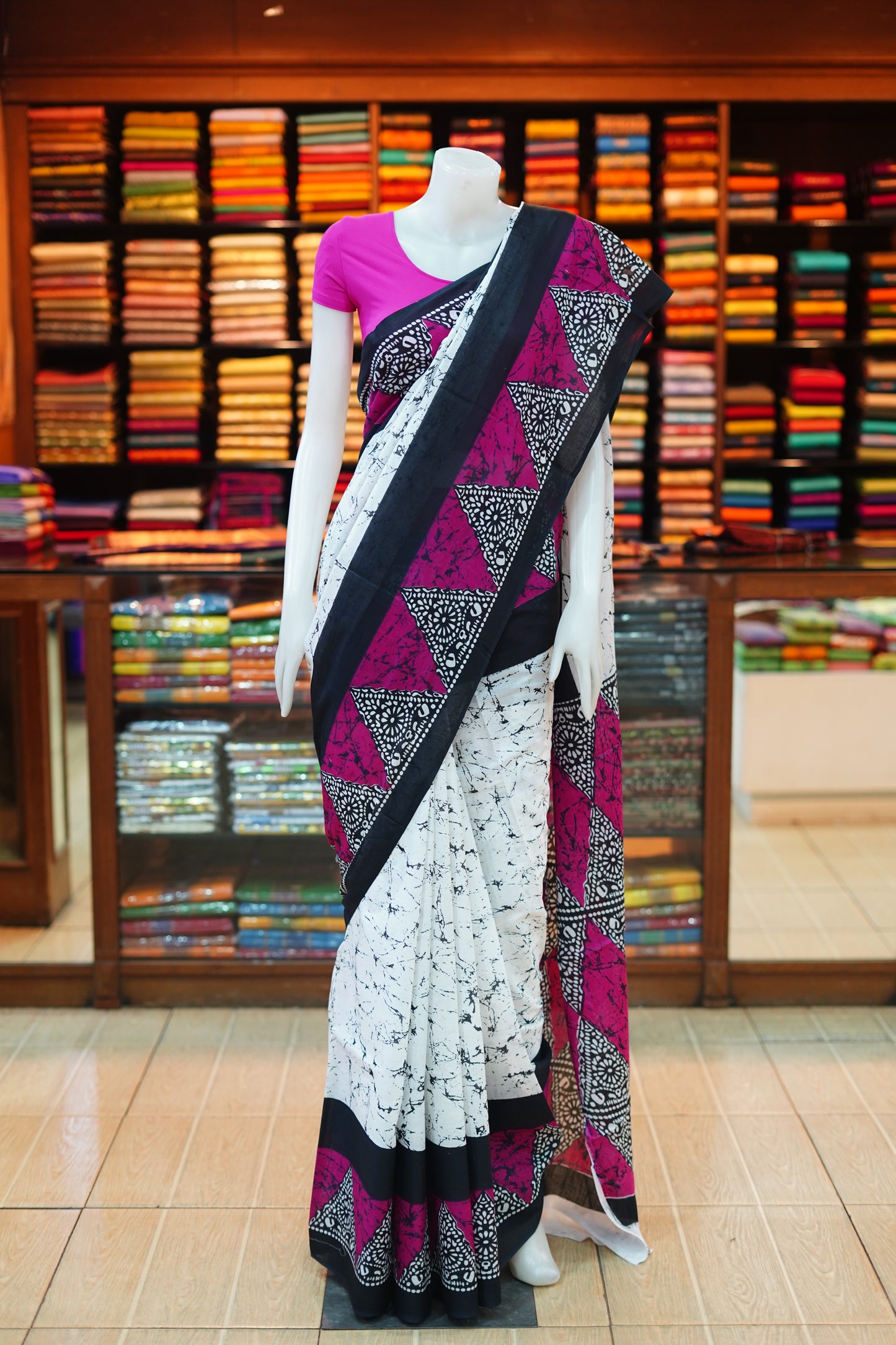 Cotton bathik saree