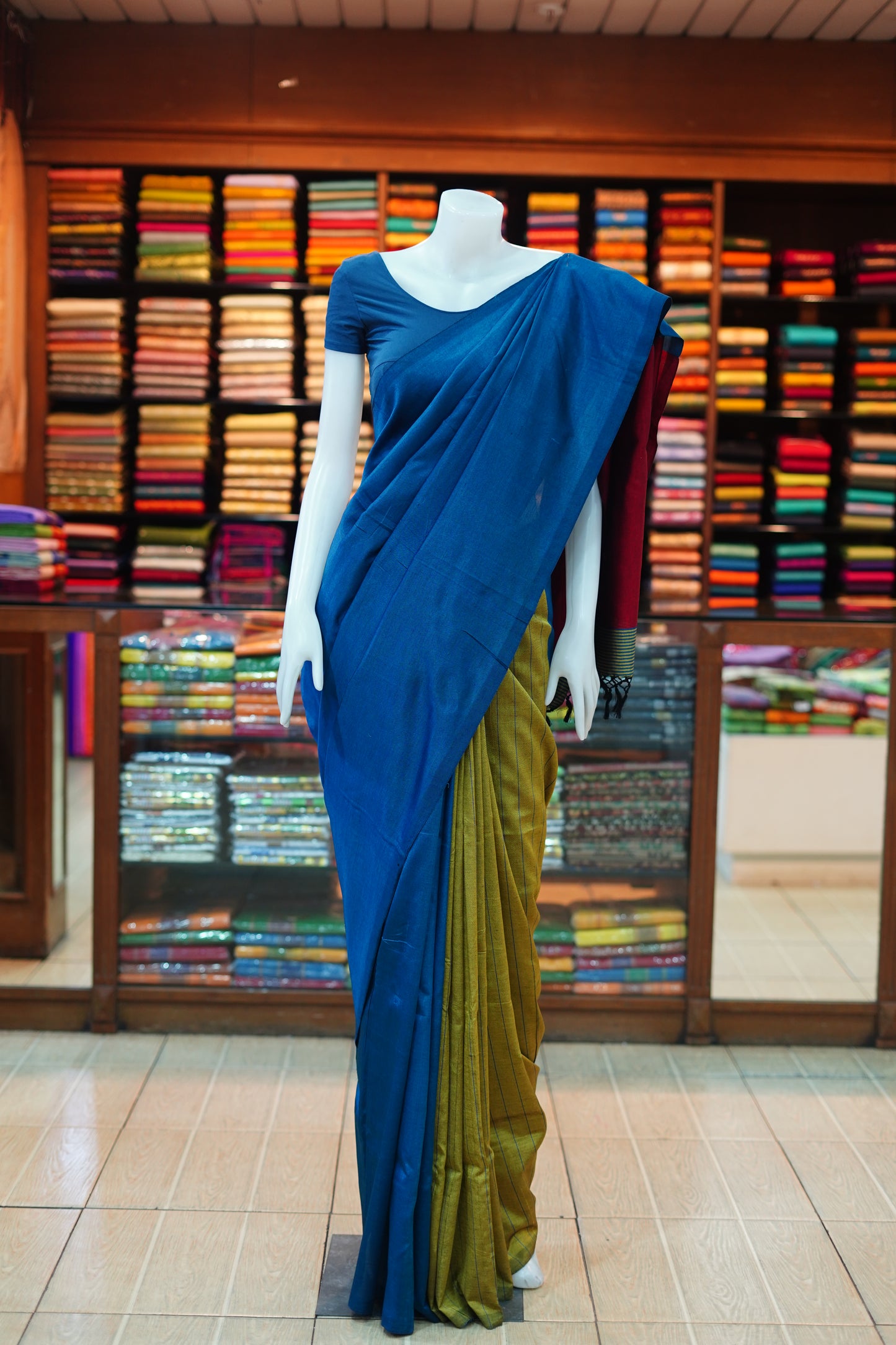 Handloom saree