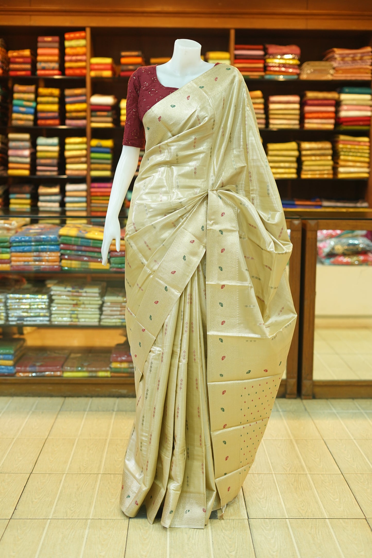Saree