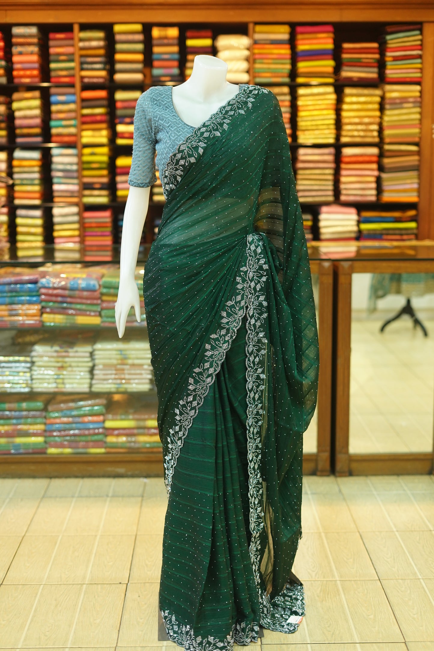 SAREE